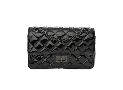 CHANEL 2.55 Chain Shoulder Patent Calfskin "So Black"