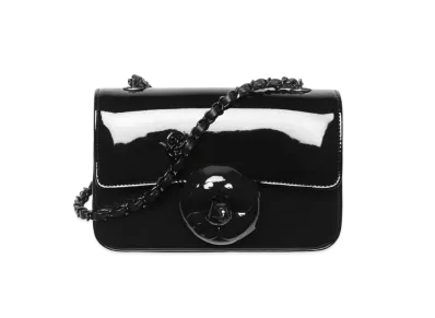CHANEL Small Flap Bag Patent Calfskin "Black"