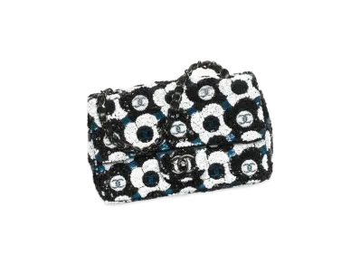 CHANEL Small Flap Bag Patent Calfskin "Black"