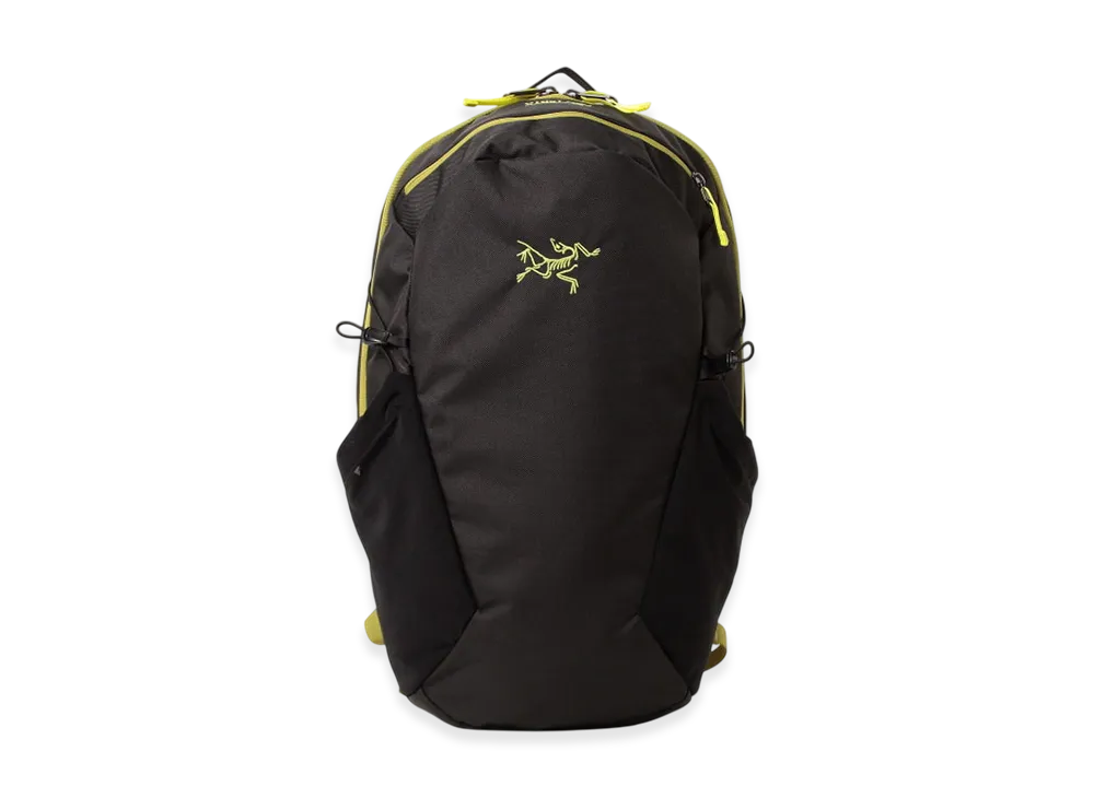 ARC'TERYX BEAMS Exclusive Mantis 16 Back Pack "Black/Olive Moss" X000010636