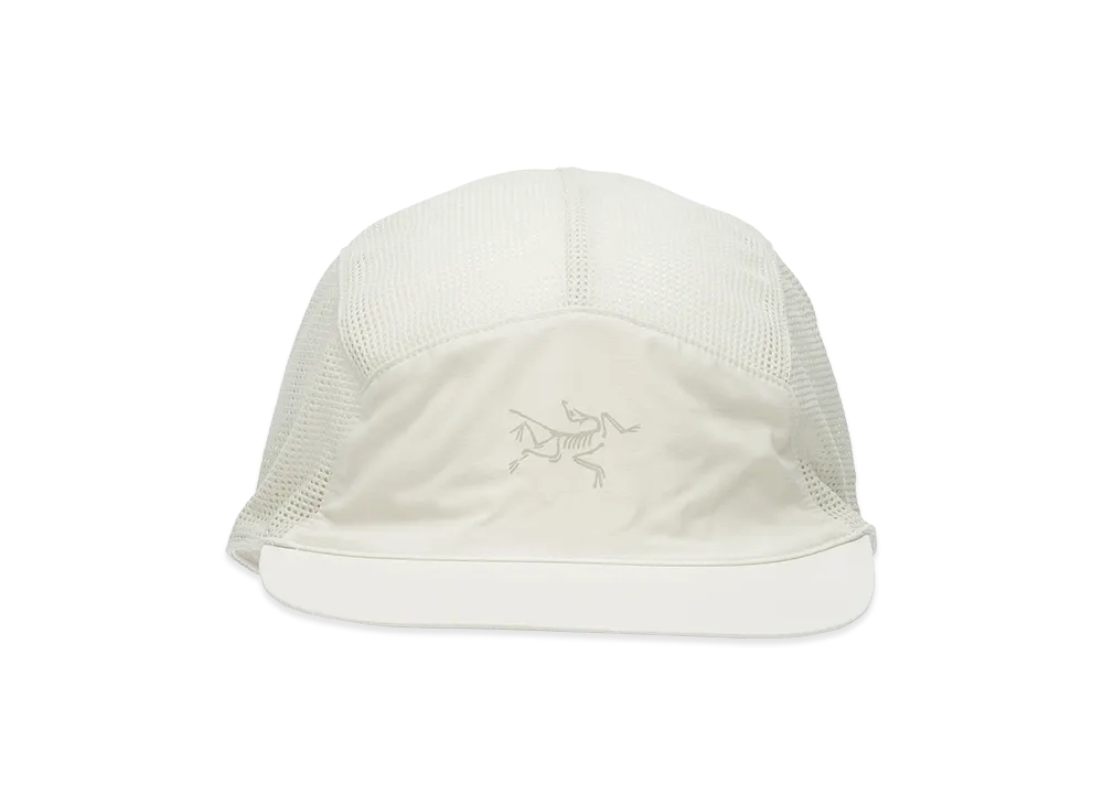 ARC'TERYX Norvan Mesh Trucker Hat "White" X000010181
