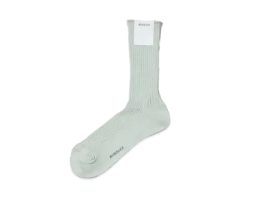 AURALEE Giza High Gauge Socks "Pale Green"