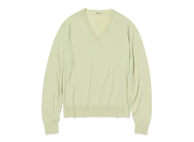 AURALEE Product Dyed Wool Knit V-Neck P/O "Light Pistachio"