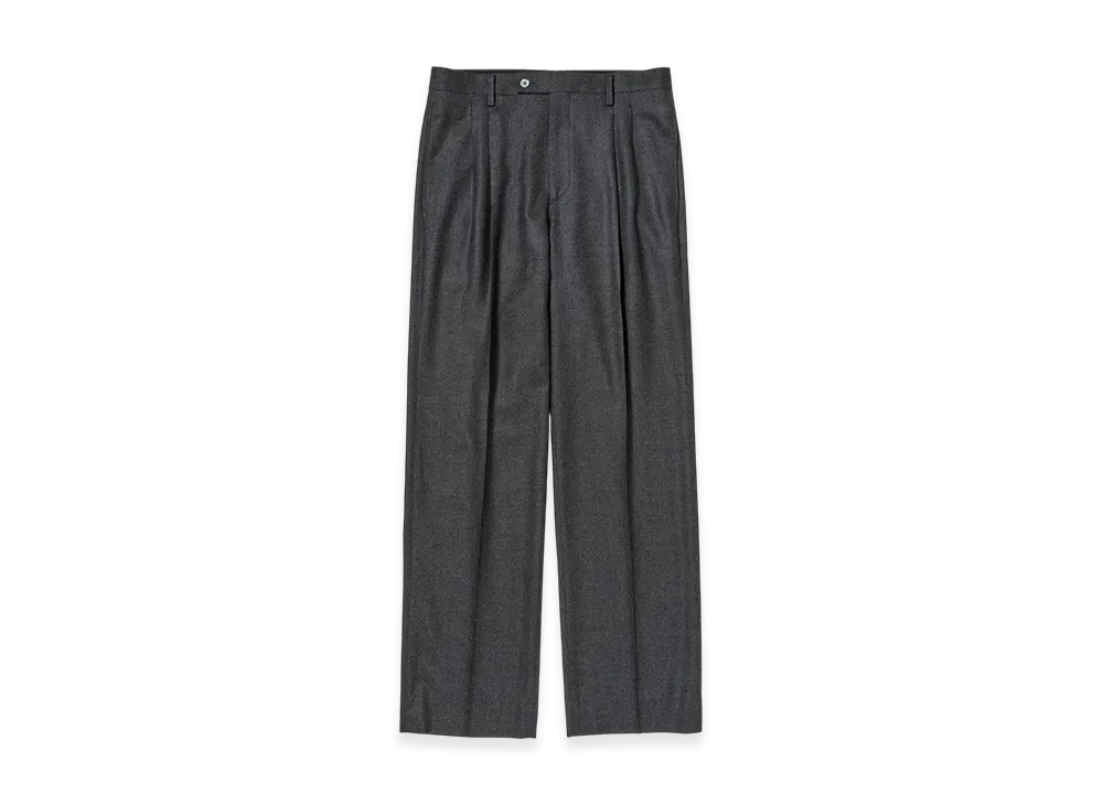 AURALEE Super Light Wool Two-Tuck Slacks "Top Charcoal"
