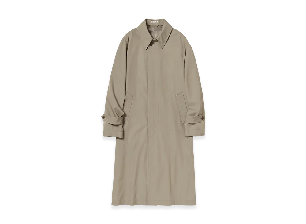 AURALEE Women's Light Wool Max Gabardine Coat "Khaki Beige Chambray"