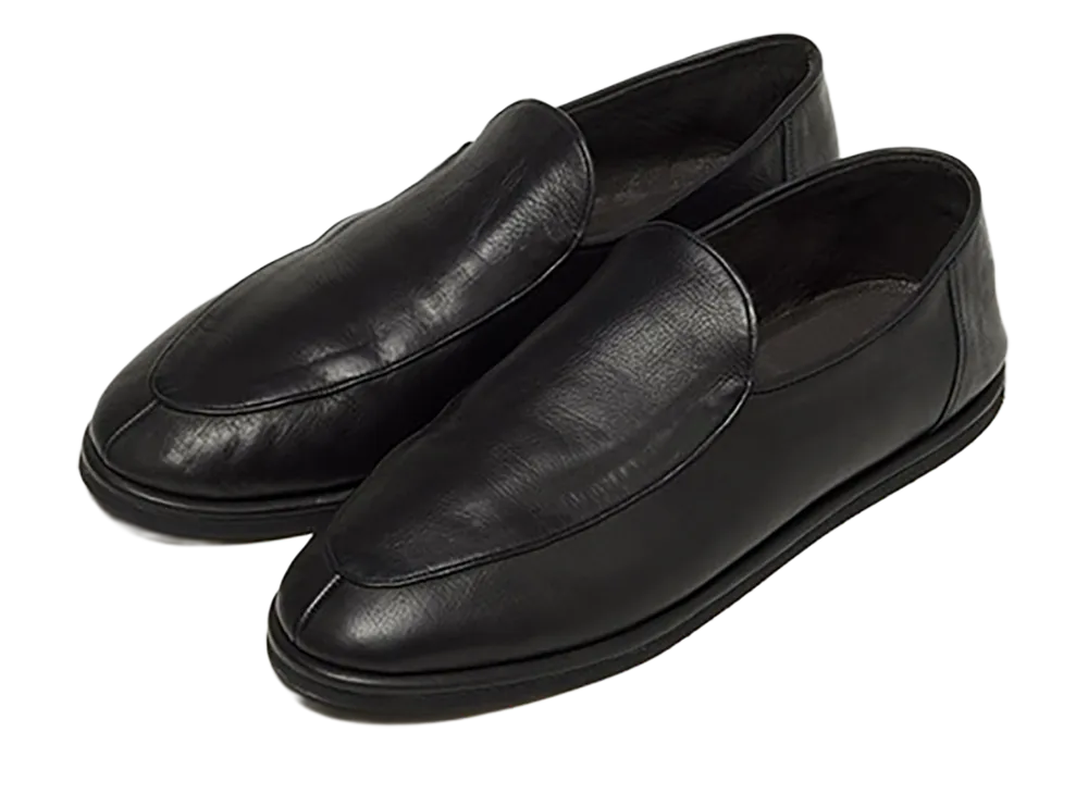 AURALEE Soft Leather Loafers "Black"