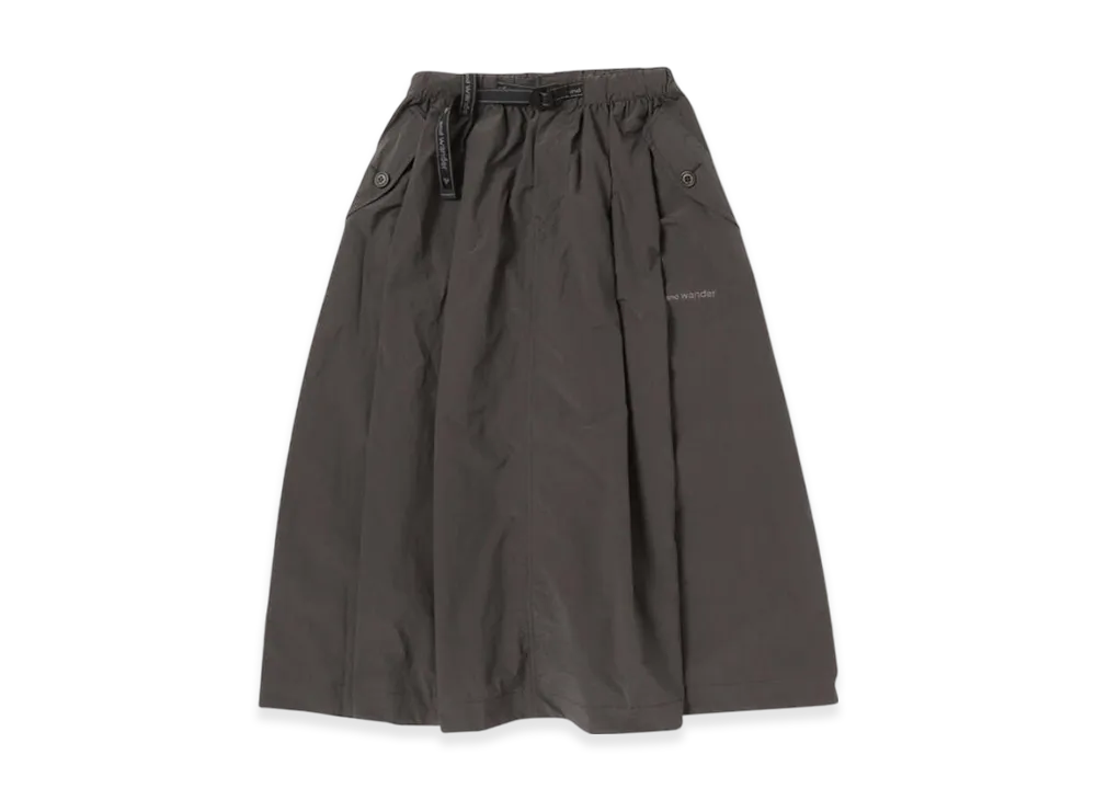 and wander Women's Oversized Cargo Skirt "Charcoal"