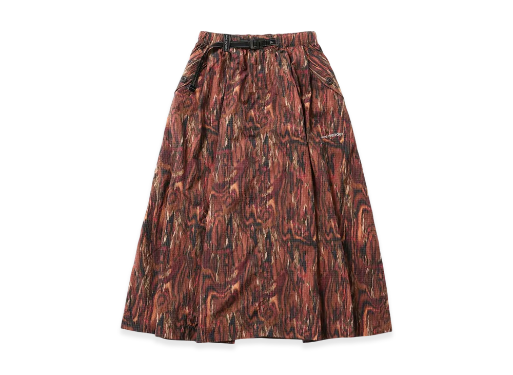 and wander Printed Ripstop Cargo Skirt (W) "Red"
