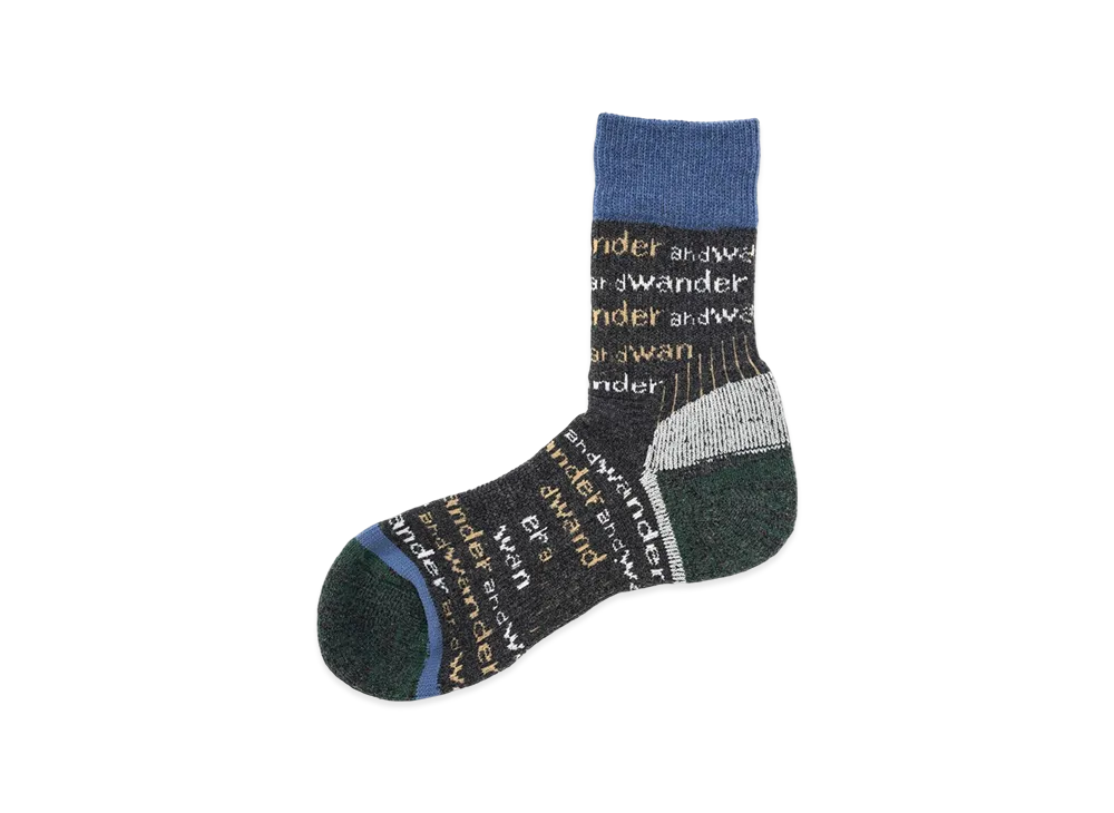 and wander Wool Socks "Charcoal"