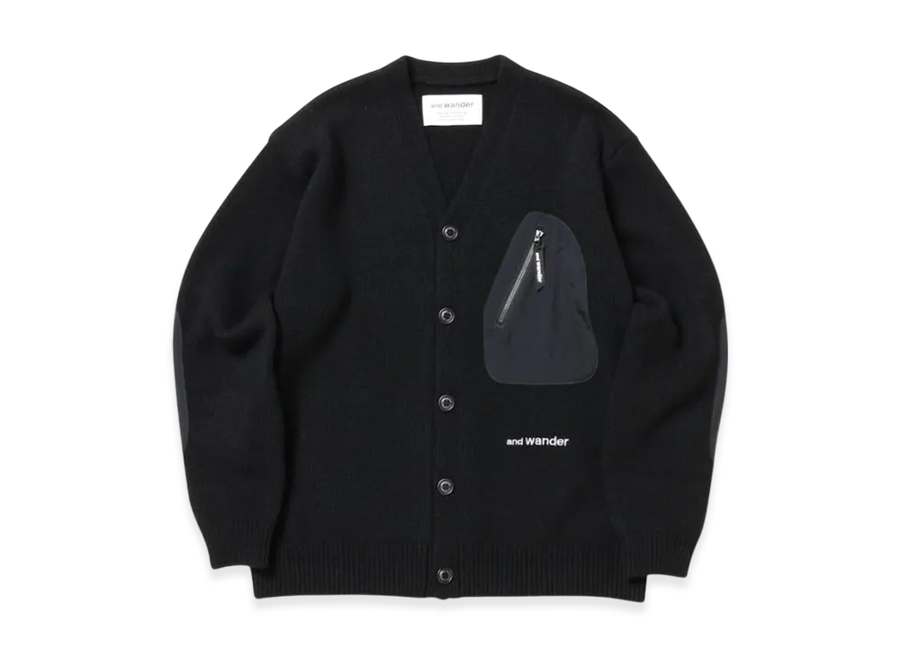 and wander Shetland Wool Cardigan "Black"