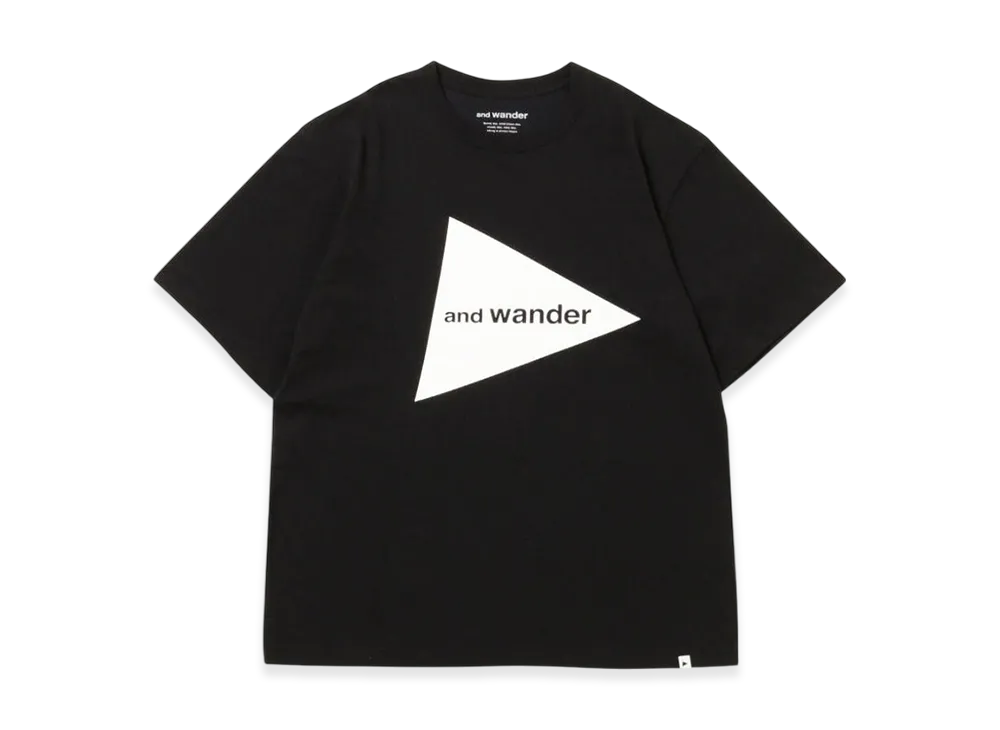 and wander Big Logo SS T "Black"