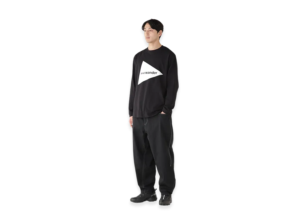 and wander Logo LS T "Black"