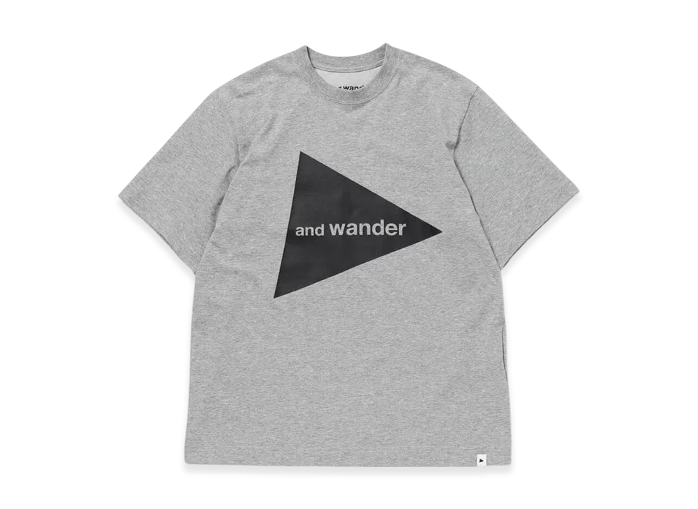 and wander Logo SS T "Gray"