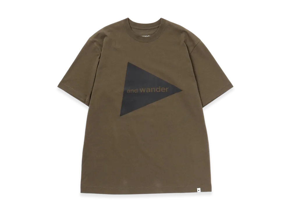 and wander Logo SS T "Khaki"