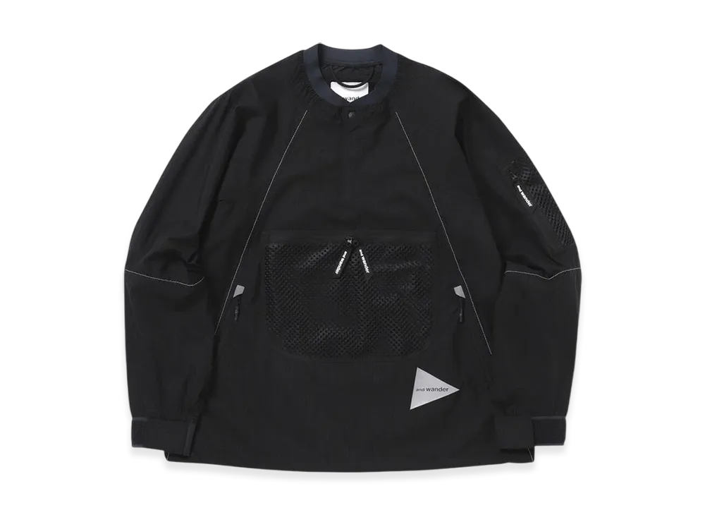 and wander Breath Rip Pullover Jacket "Black"