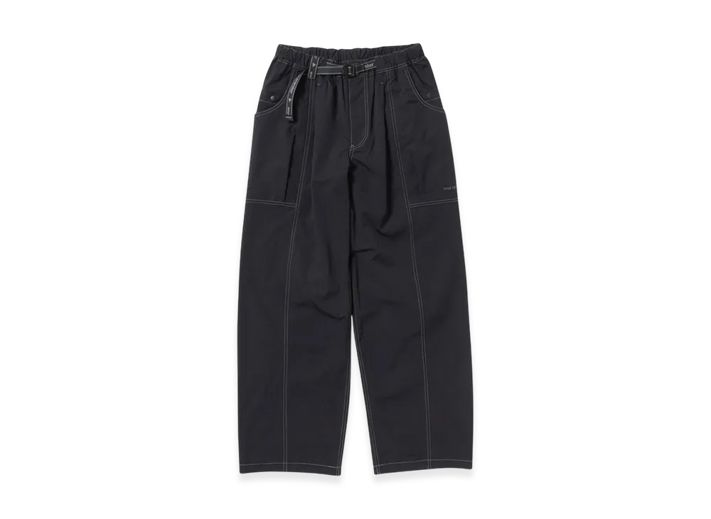 and wander Crinkled Nylon Pants "Black"