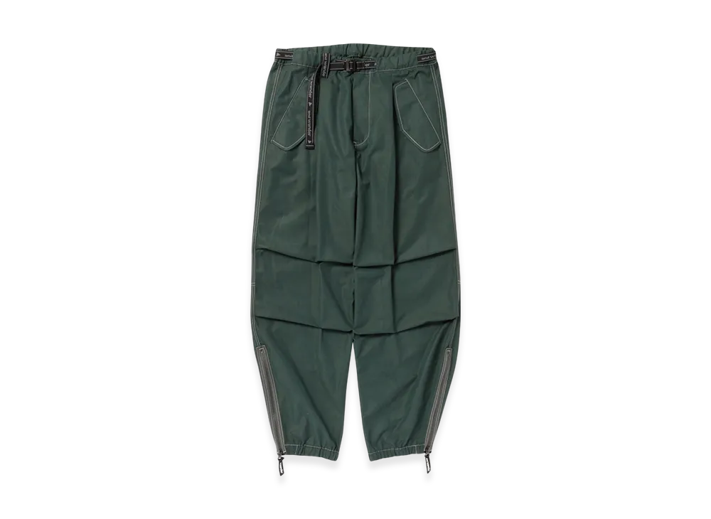 and wander High Count Cloth Side Zip Hem Pants "Green"