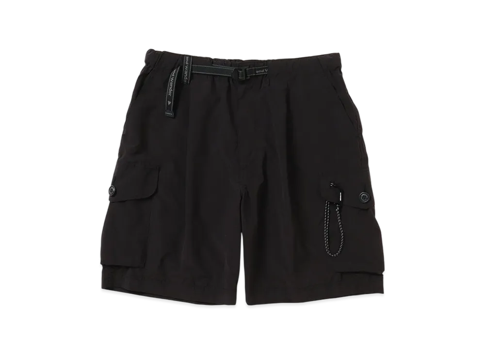 and wander Oversized Cargo Short Pants (M) "Black"