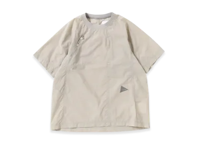 and wander Stretch Rip Pullover "Light Beige"