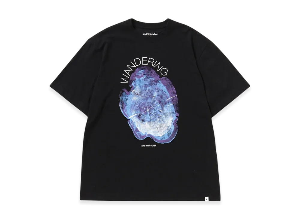 and wander Wandering Printed T "Black"