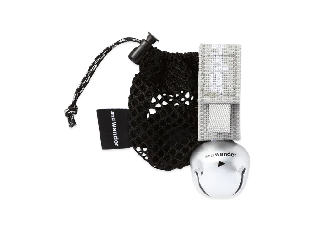 and wander Bear Bell "Light Gray"