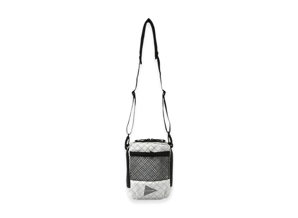 and wander Ecopak Sholder Pouch "Off White"