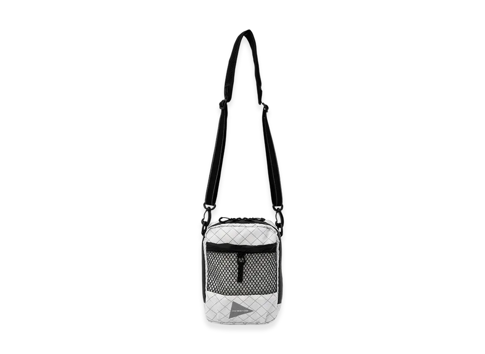 and wander Ecopak Sholder Pouch "Off White"