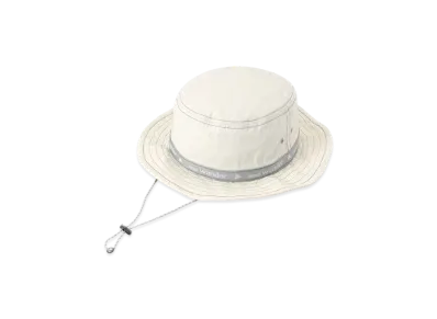 and wander JQ Tape Hat "Off White"