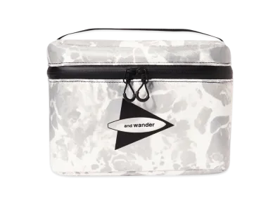 and wander Printed Sil Soft Cooler "Light Gray"