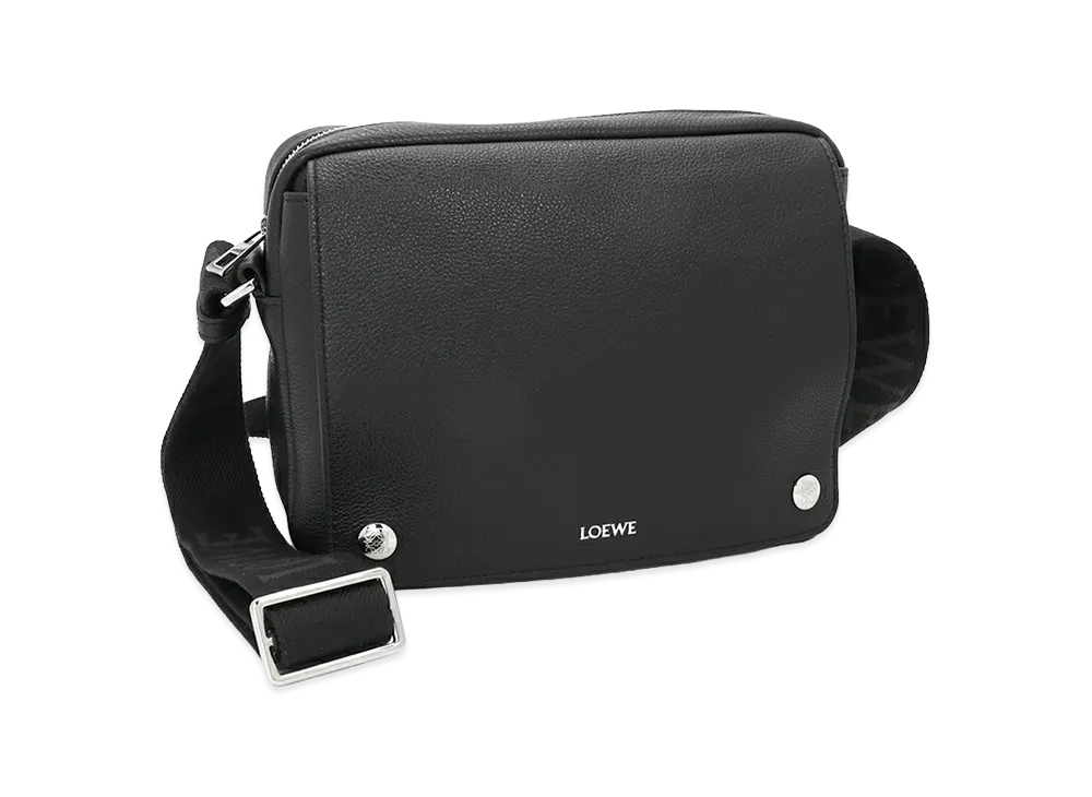 LOEWE Pebble Medium Shoulder Bag "Black"
