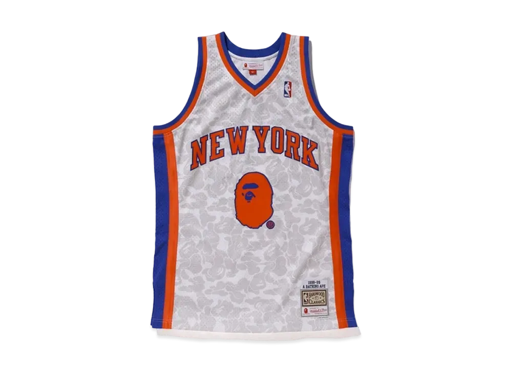 A BATHING APE Mitchell & Ness Knicks ABC Basketball Swingman Jersey "White"