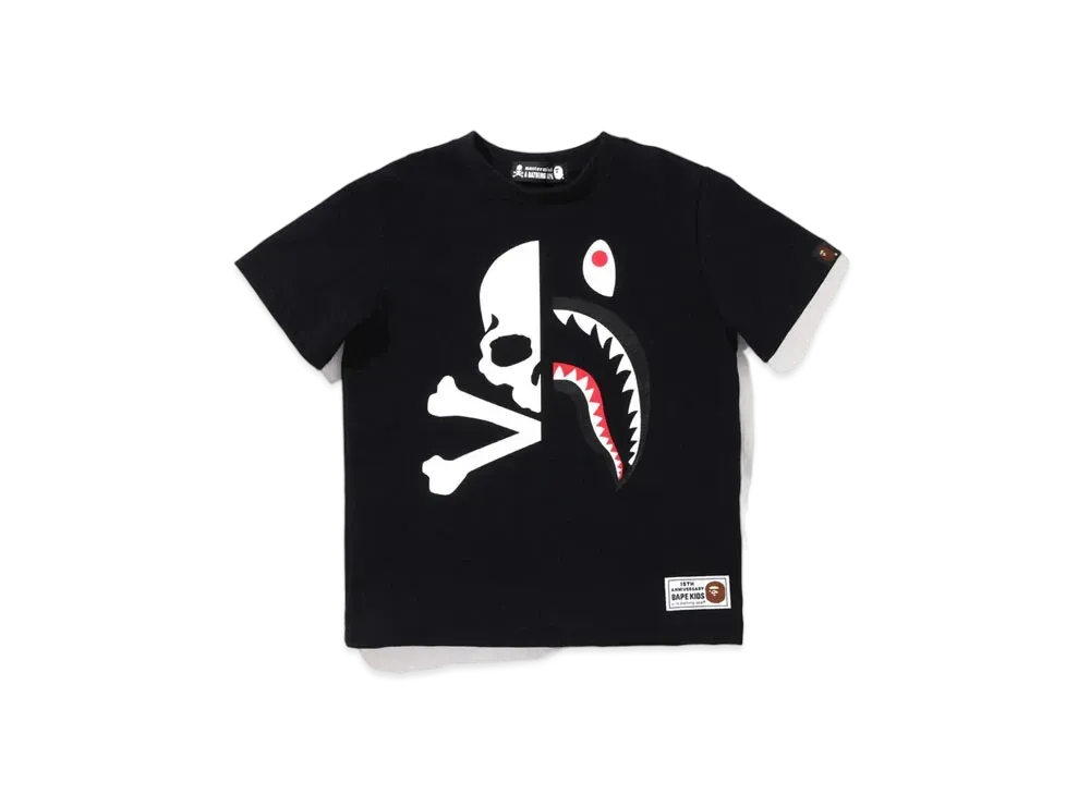 A BATHING APE KIDS X MMJ 15TH ANNIVERSARY HALF SHARK TEE "Black"