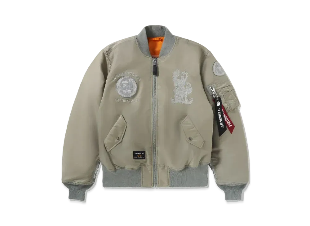 A BATHING APE x ALPHA INDUSTRIES Ma-1 Jacket "Olive"