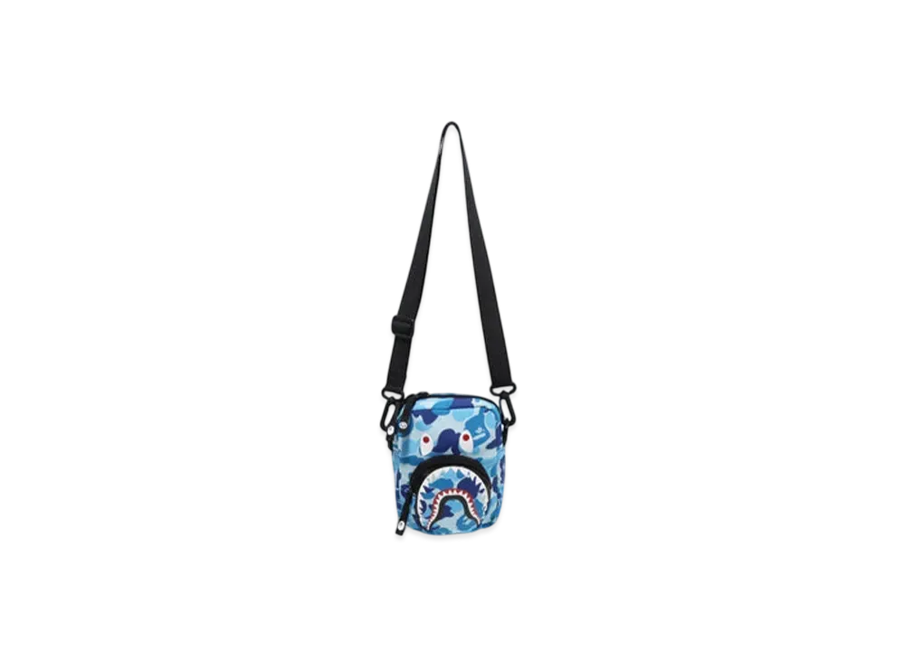 A BATHING APE Abc Camo A BATHING APE Shark Mini Bag "Blue"