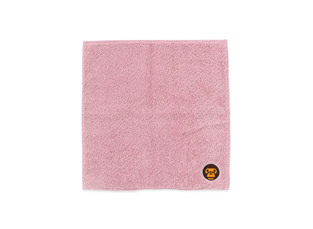 A BATHING APE Baby Milo Hand Towel "Pink"