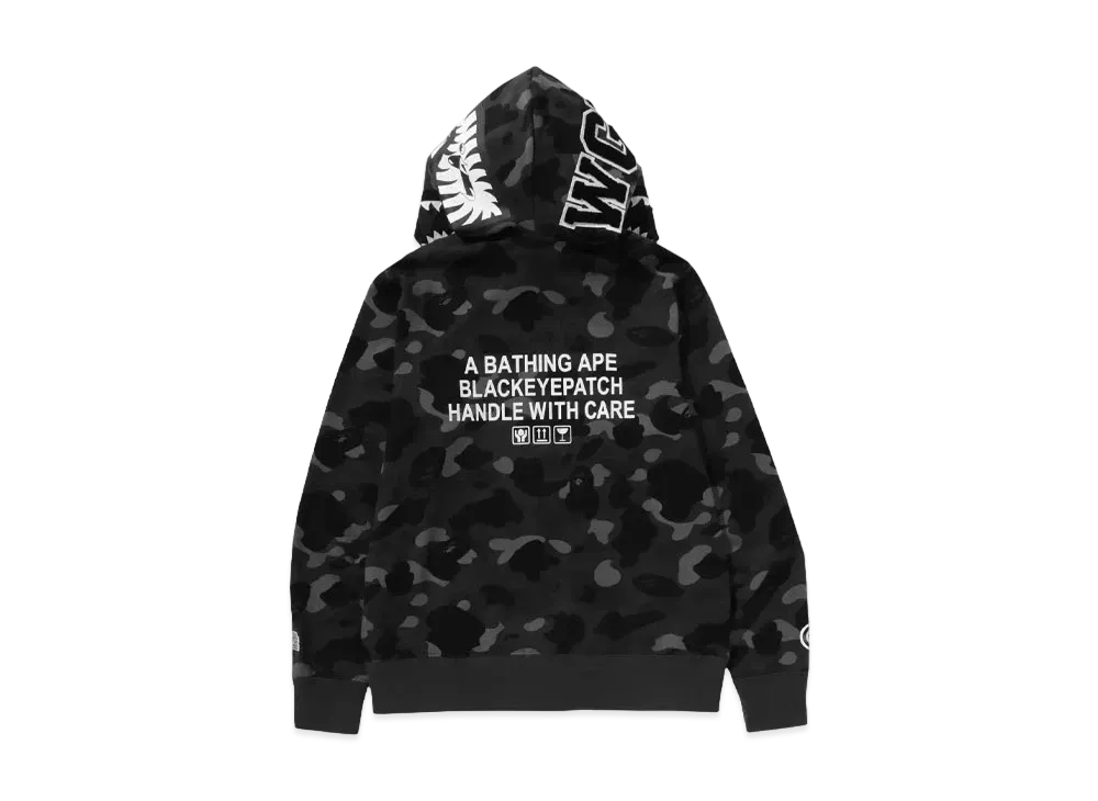 A BATHING APE x Black Eye Patch Color Camo Shark Full Zip Hoodie "Black"