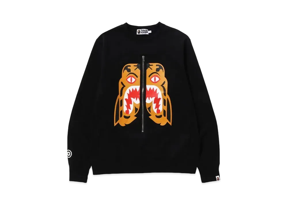 A BATHING APE Tiger Crewneck "Black"