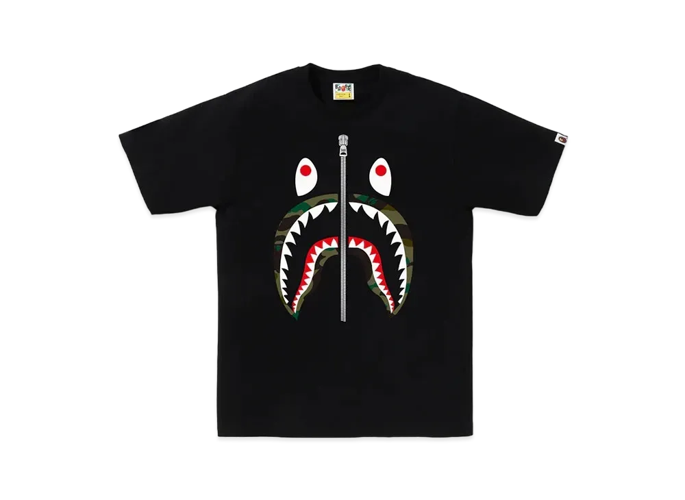 A BATHING APE 1st Camo Shark Tee "Black/Green"