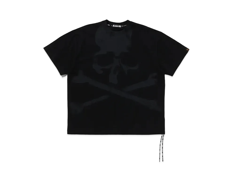 A BATHING APE x mastermind JAPAN Skull Over Print Relaxed Fit Tee "Black"