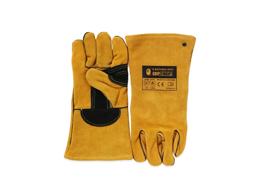 A BATHING APE x GRIP SWANY Takibi Glove "Yellow"