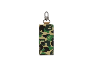 A BATHING APE ABC Camo Key Case "Green"