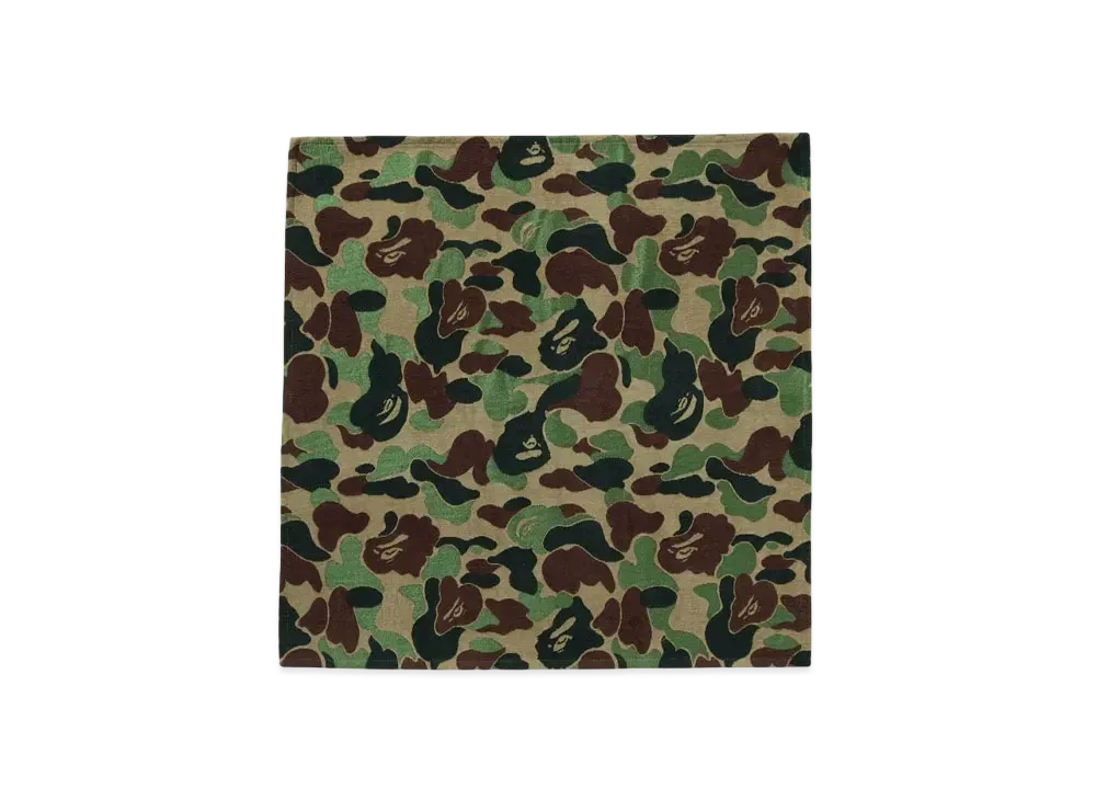 A BATHING APE ABC Camo Rug "Green"