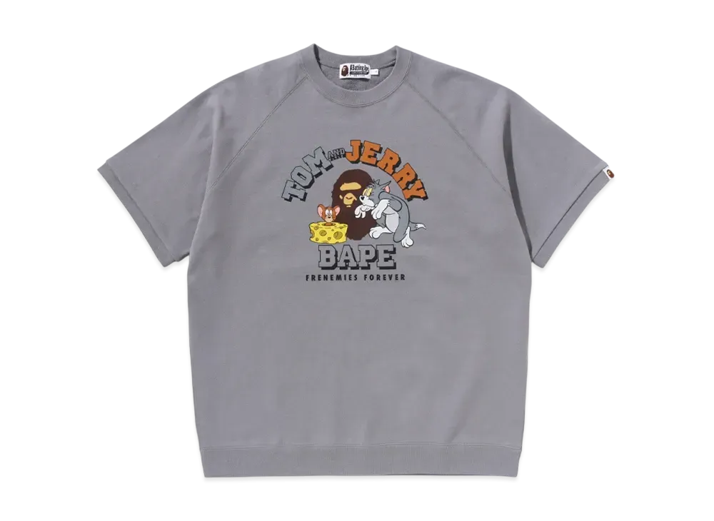 A BATHING APE カモフラ Tシャツ ブラック　トムとジェリーコラボ A BATHING APE カモフラ Tシャツ ブラック トムとジェリーコラボ A