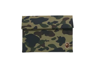 A BATHING APE 1St Camo 13 Inch Pc Case "Green"