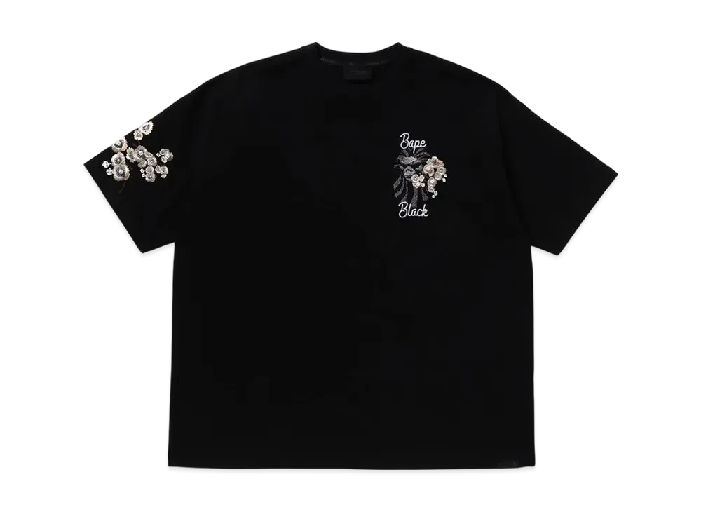 A BATHING APE Bape Black Pearl Emb Floral Tee "Black"