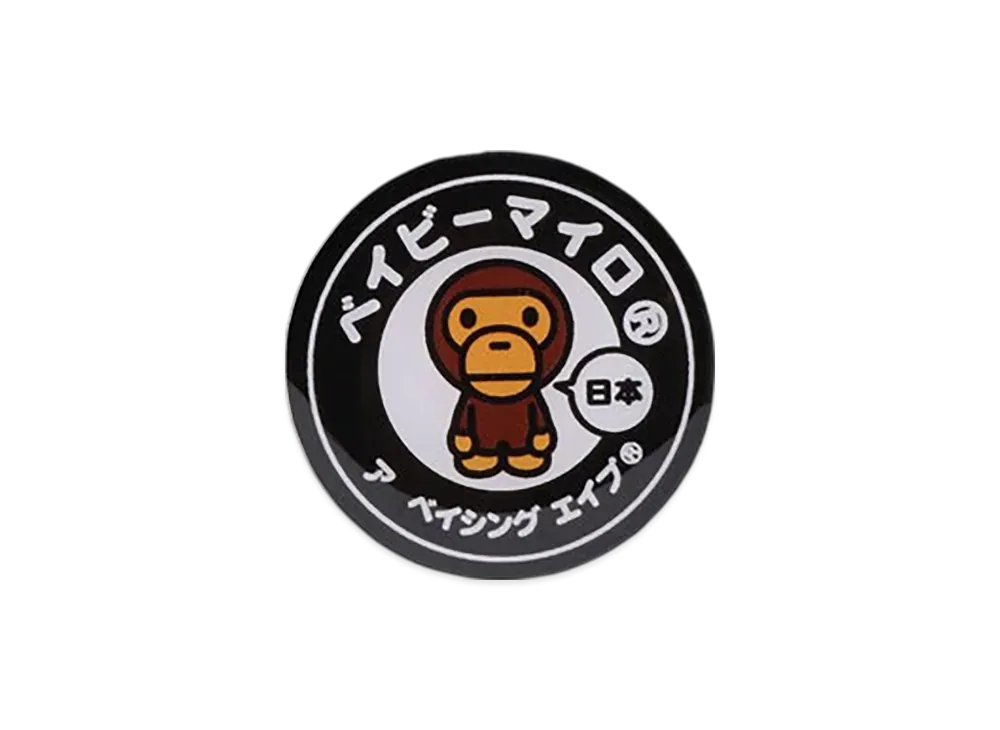 A BATHING APE Japan Baby Milo Pins "Black"