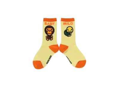 A BATHING APE Baby Milo Friends Foot Race Socks "Yellow"