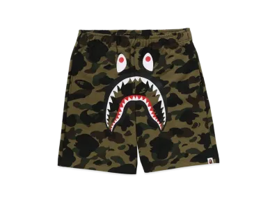 A BATHING APE 1ST Camo Shark Regular Fit Sweat Shorts "Green"