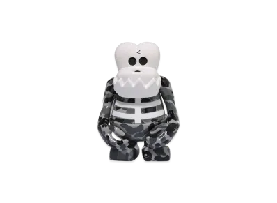 A BATHING APE x Bounty Hunter ABC Camo Black Skull-Kun Figure "Black"