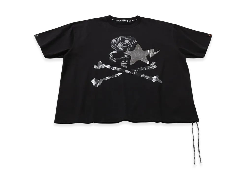 アベイシングエイプ x マスターマインドジャパン レザースタパッチ スカル リラックスフィット Tシャツ "ブラック"